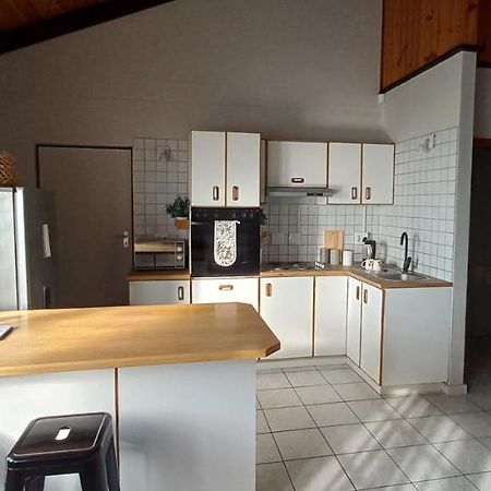 Mucha Airbnb Hotel Walvis Bay Bagian luar foto